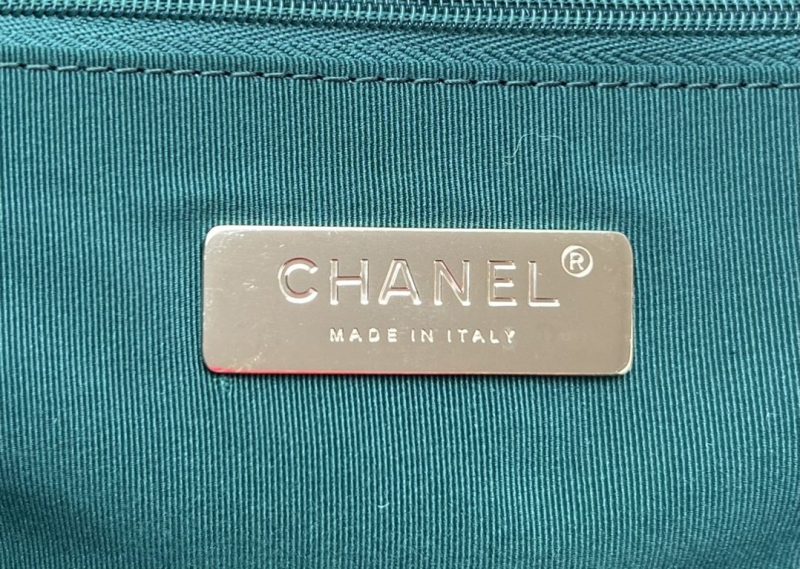 Chanel 19 Bags